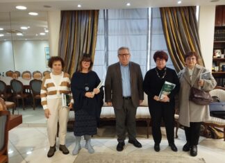 Αντιπροσωπεία του συλλόγου «Φίλοι δημοτικής βιβλιοθήκης Καβάλας» παρουσίασε το όραμα για την δημοτική βιβλιοθήκη στον αντιπεριφερειάρχη, Θόδ. Μαρκόπουλο