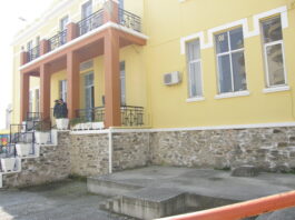 Μαθητής τραυματίστηκε ελαφρά, από πτώση σοβάδων, σε δημοτικό σχολείο της Καβάλας