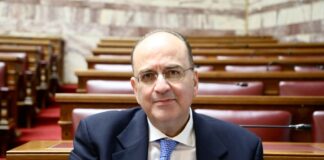 Αλήθεια, Μακάριε Λαζαρίδη, τόσο πολύ υποτιμάτε την νοημοσύνη των Ελλήνων και των Ελληνίδων;