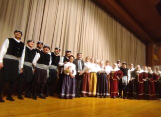 Οι Μικρασιάτες της Καβάλας γιόρτασαν τα Άγια Θεοφάνεια στην Τρίγλια και έκαναν οδοιπορικό στην Προύσα και τις πατρίδες της Ανατολής