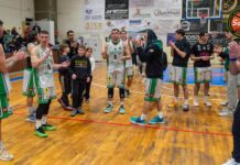 Από το α΄ ημίχρονο του αγώνα, η Αγία Βαρβάρα επέβαλε το παιχνίδι της και νίκησε στα Μουδανιά