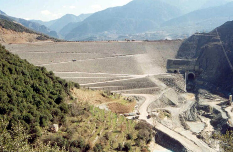 Θα δαπανηθούν 13 εκατομμύρια ευρώ μόνο για το αρδευτικό δίκτυο του φράγματος;