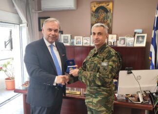 Ο διοικητής της 20ης Τεθωρακισμένης Μεραρχίας πήγε στην Θάσο