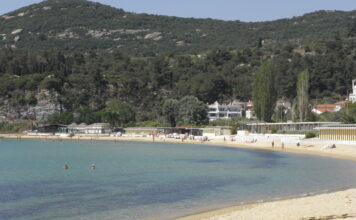 Ο Θόδ. Μουριάδης θέλει να «ξεπλύνει» τα λάθη που έγιναν από τις προηγούμενες και την τωρινή διοίκηση του Δήμου Καβάλας, με την συμφωνία «άρπα κόλλα» για την ακτή «Καλαμίτσα»!