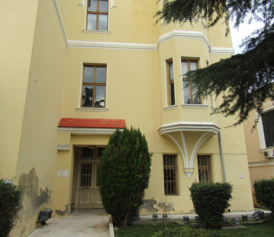 Το μέγαρο Wix θα αναβαθμιστεί ενεργειακά, αλλά δεν θα παραχωρηθεί στο Γεωτεχνικό Επιμελητήριο Ελλάδας. Ο Θίοντορ είναι «γεννημένος» για να κάνει συμφωνίες που αφορούν ακίνητα!