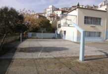 Οι αυλές των σχολείων δεν είναι «αλάνες» και «παιδότοποι»