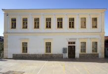 Ο Θίοντορ «παίζει στα δάχτυλα» την αγορά ακινήτων!