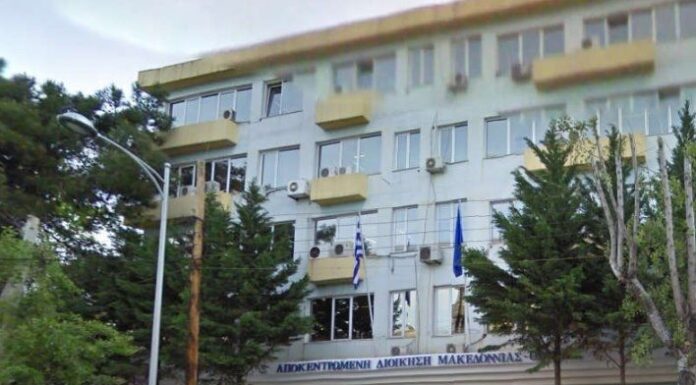 Την τουριστική περίοδο (Μάιος-Αύγουστος) αυξάνονται οι αιτήσεις εργοδοτών για προσωπικό από τρίτες χώρες. Στον Νομό Καβάλας έγιναν 448 αιτήσεις το 2025