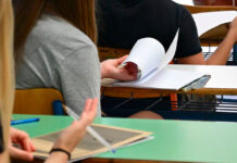 Προσευχητικές συνάξεις, για την στήριξη των υποψηφίων των πανελλαδικών εξετάσεων