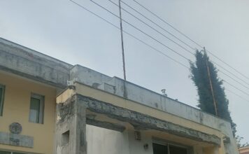 Γιατί η Στέγη Πολιτισμού Νέας Καρβάλης άφησε το κτήριο του μουσείου να φθαρεί;