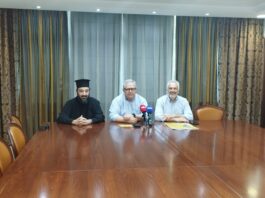 Μία μουσική εκδήλωση στον προαύλιο χώρο του ιερού ναού αγίου Παύλου