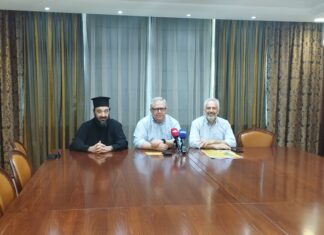 Μία μουσική εκδήλωση στον προαύλιο χώρο του ιερού ναού αγίου Παύλου