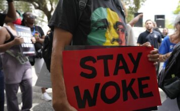 Πολεμούν το «κοινωνικό ον», με «όπλο» τον δικαιωματισμό