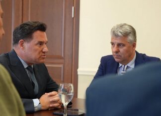 Ο Χρ. Τοψίδης άλλαξε την έδρα της Περιφέρειας;
