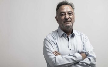 Ο Τάκης (Αγγελίδης) δεν είναι μάντης, αλλά αντιδήμαρχος τουρισμού!