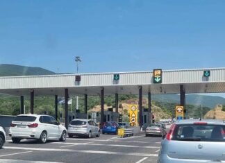 Η διοίκηση κάνει «πλάτες» στην κυβέρνηση, λέει η παράταξη «Λαϊκή Συσπείρωση» Περιφέρειας Ανατολικής Μακεδονίας-Θράκης