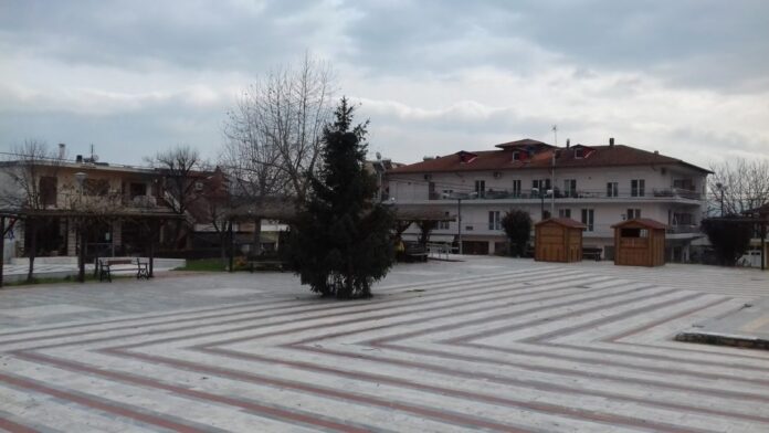 plateia pelekanidi krinides