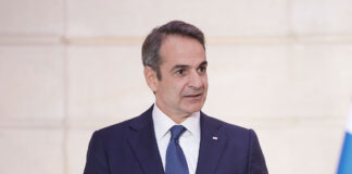 Ο πρωθυπουργός τρομάζει στην ιδέα κάποιο δάνειο να γίνει «κόκκινο»!
