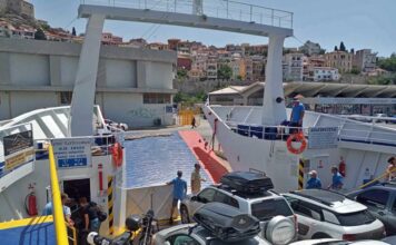 Ναυτιλιακή εταιρεία προτείνει να γίνουν 8 τα καθημερινά δρομολόγια στην γραμμή Καβάλα-Πρίνος (το καλοκαίρι)