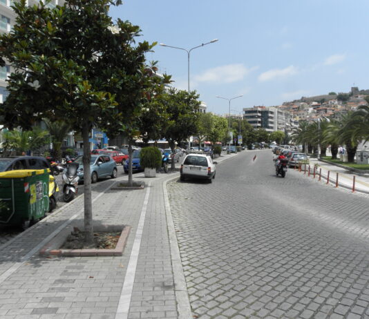 Μήπως ήρθε το «πλήρωμα του χρόνου» να ασφαλτοστρωθεί η παραλιακή οδός στο τμήμα των κυβόλιθων;