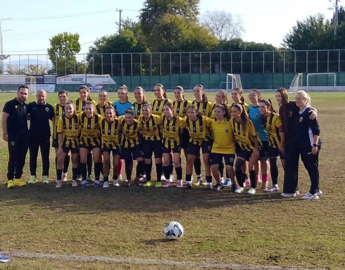 ae-kavalas women