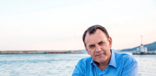 Ο Ν. Παναγιωτόπουλος «ένιψε τα χέρια του» για την (τοξική) κρίση στο Γενικό Νοσοκομείο Καβάλας