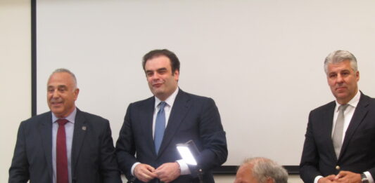 Προτιμούμε, Ν. Παναγιωτόπουλε, να είμαστε κακόπιστοι, παρά ευκολόπιστοι!